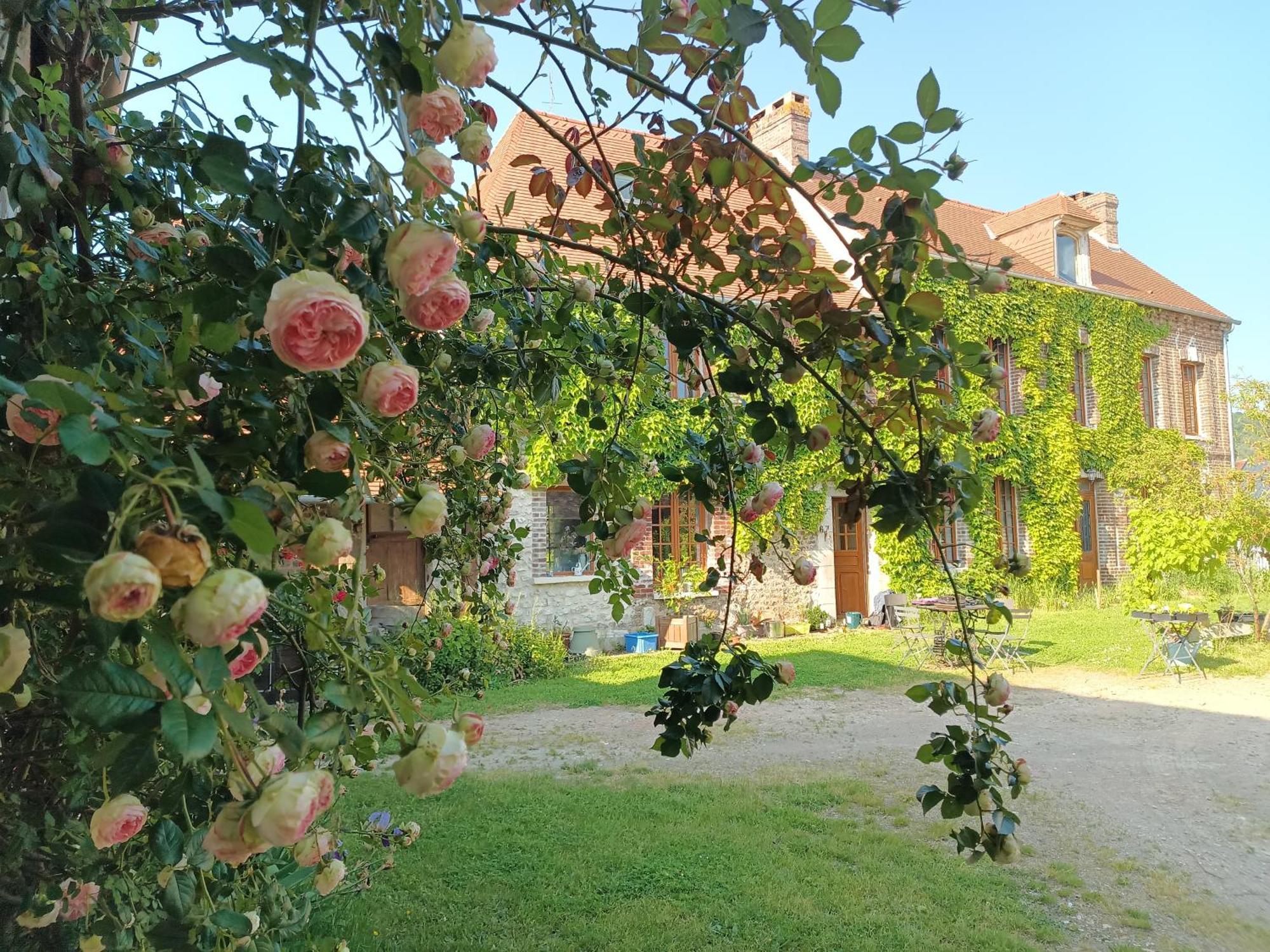 Les Jardins De Felicie Βίλα Poses Εξωτερικό φωτογραφία